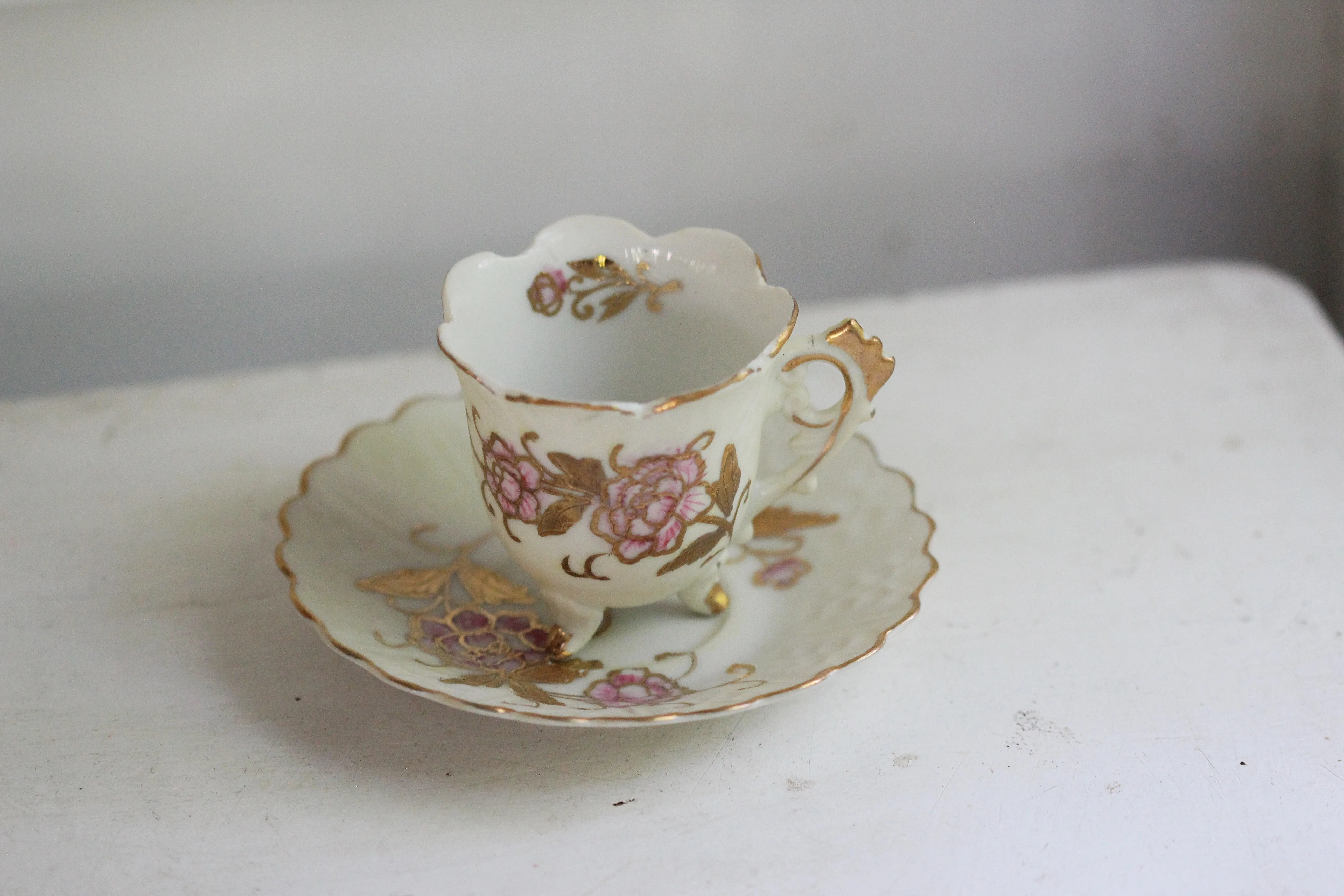 Antique Pink Gold Flowers Tea Cup