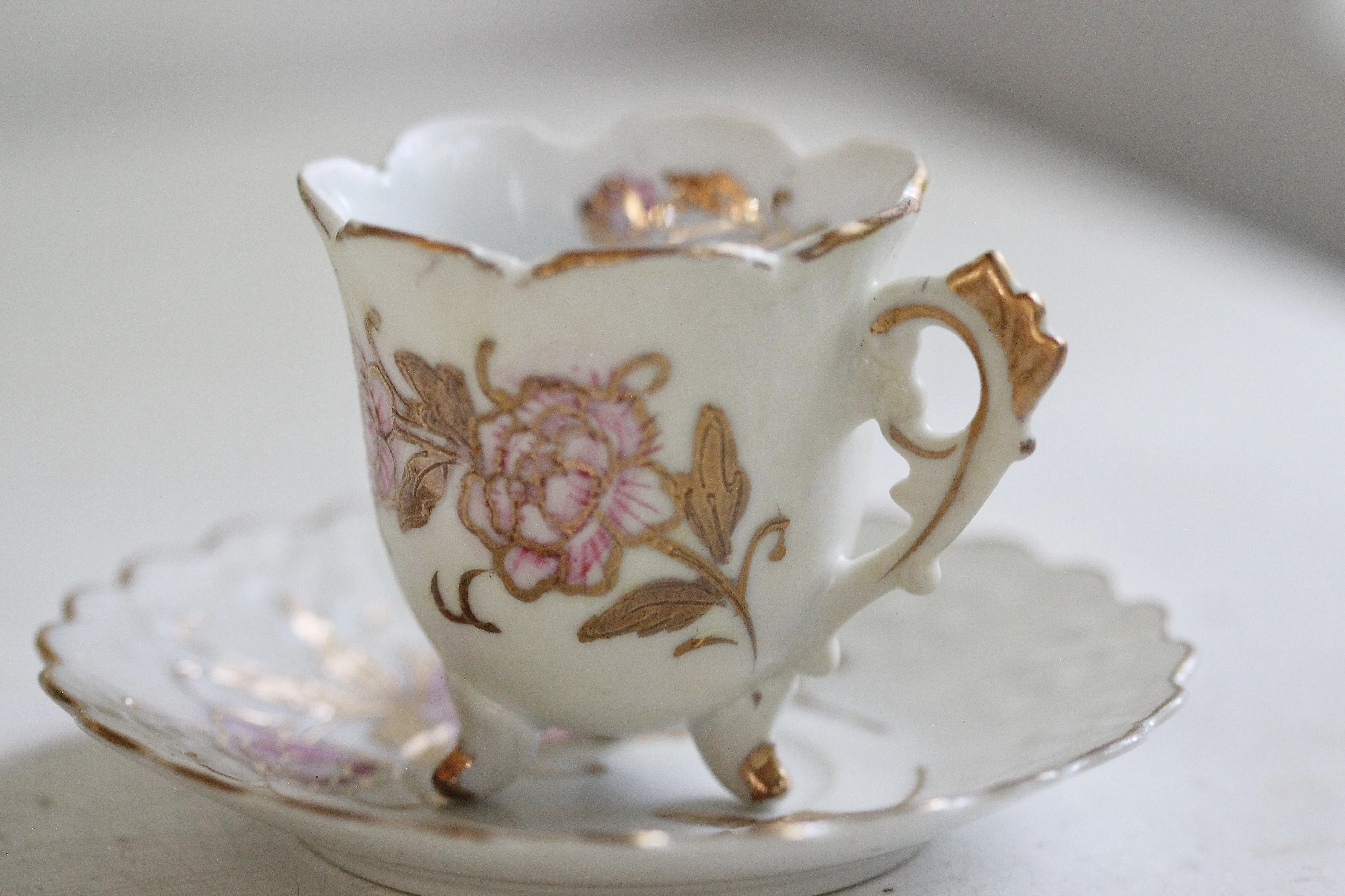 Antique Pink Gold Flowers Tea Cup