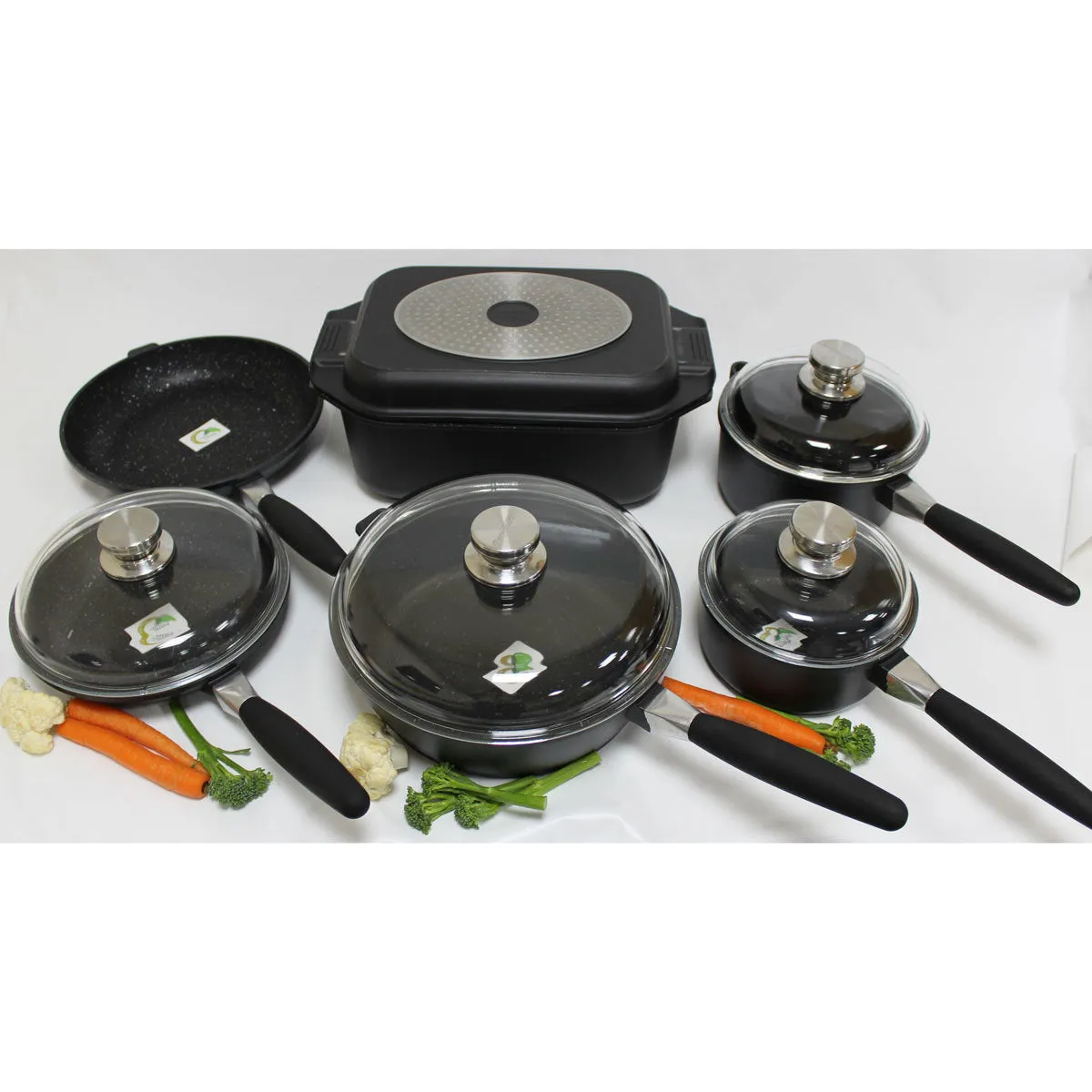 BergHOFF Eurocast Non-stick 11 Piece Cookware Set cook lightweight