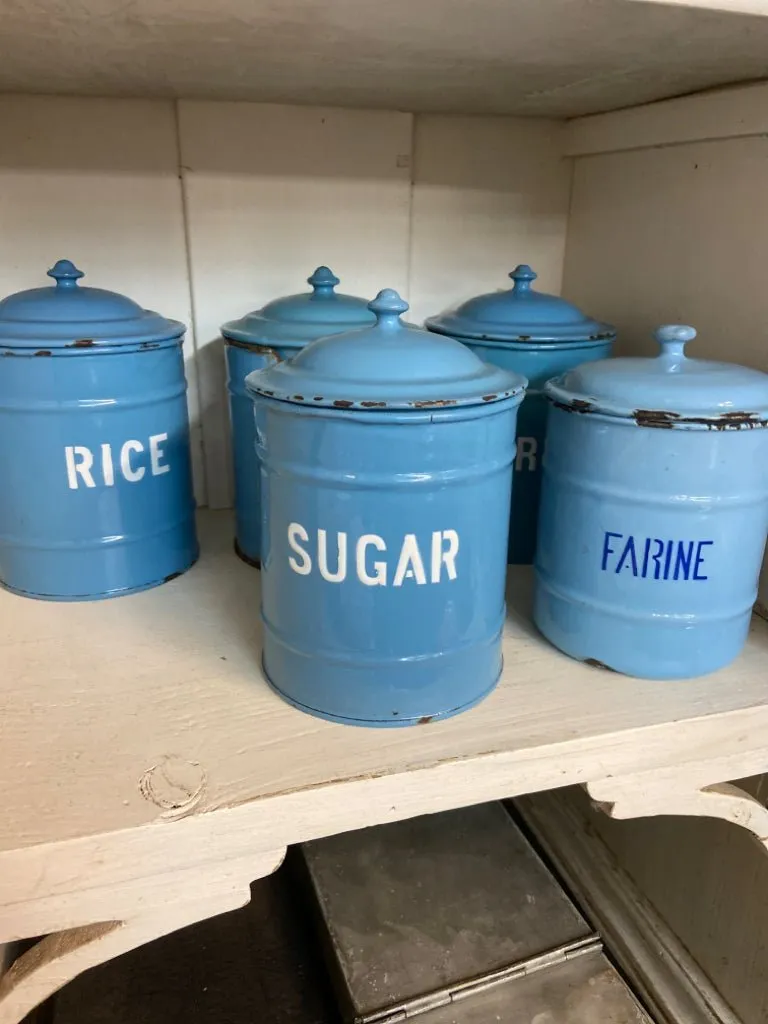 Canister